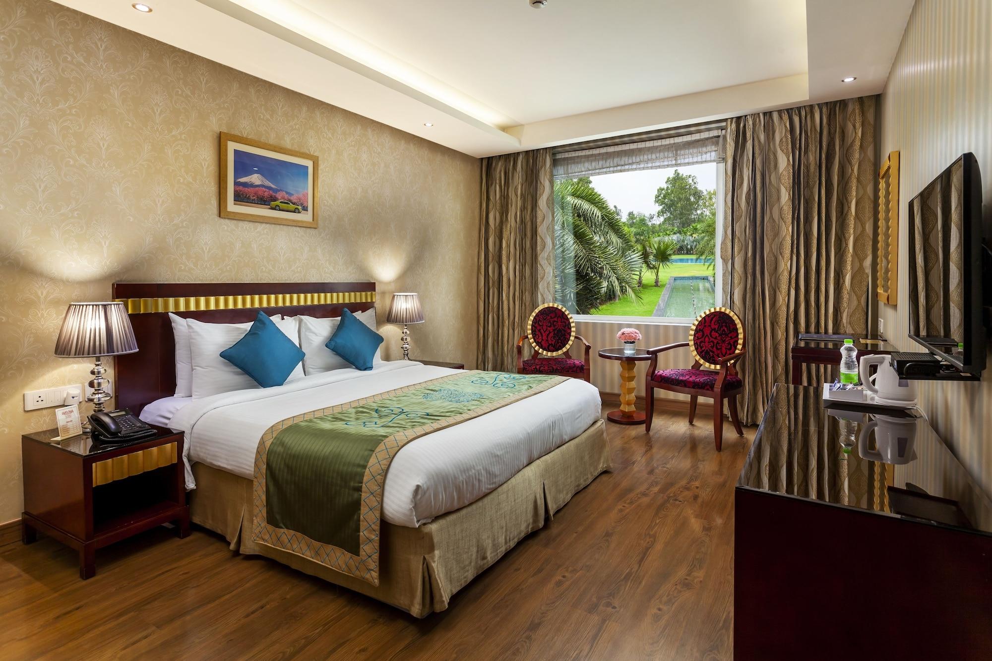 Atrio By Devam Hotel Гургаон Екстериор снимка