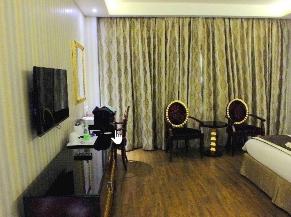 Atrio By Devam Hotel Гургаон Екстериор снимка