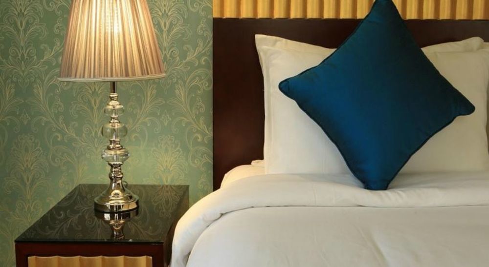 Atrio By Devam Hotel Гургаон Екстериор снимка